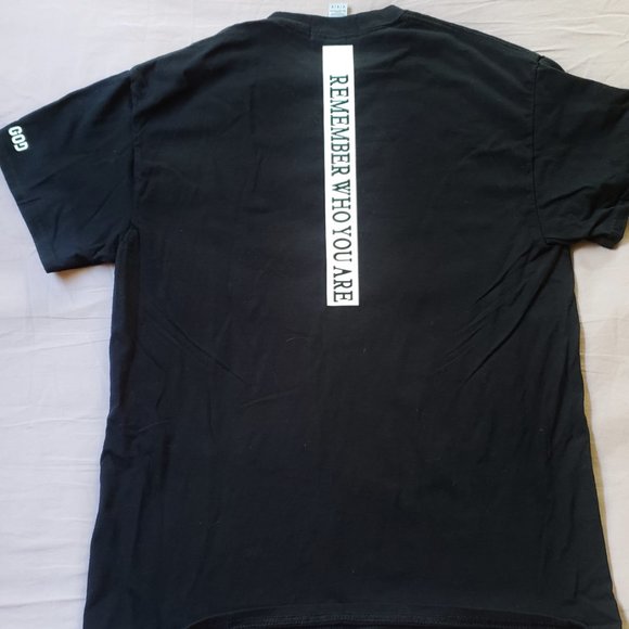 New BODY OF GOD T-Shirt. L - Picture 5 of 5